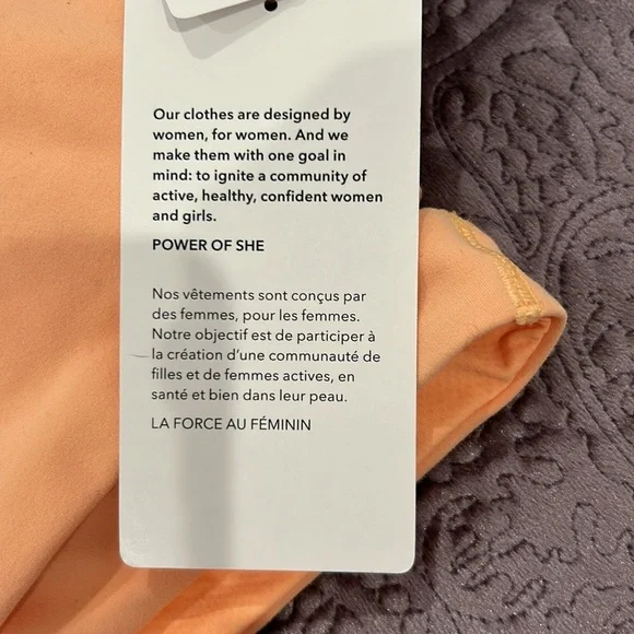 Athleta Conscious Cut Out Crop D-DD, Size Small  Coral - Picture 3 of 8